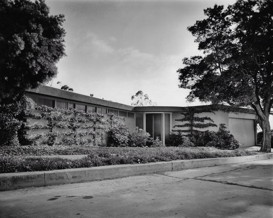 Ruocco Keller Res 2 Front Exterior