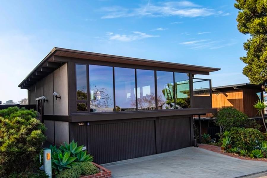 Selnick Spec House