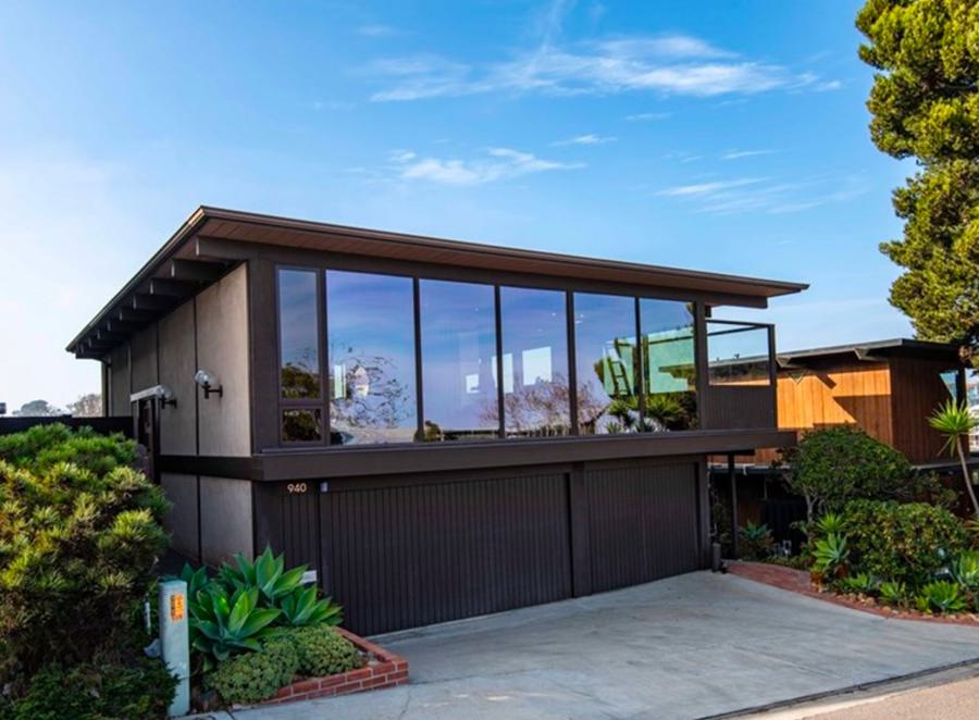 Selnick Spec House
