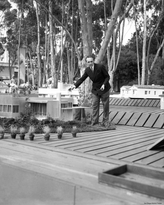 UT 4052 Neutra Richard Model Town Balboa Park 1935