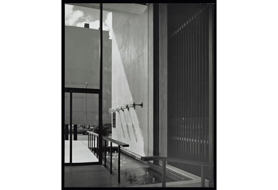 Gri 2004 r 10 b311 f08 011