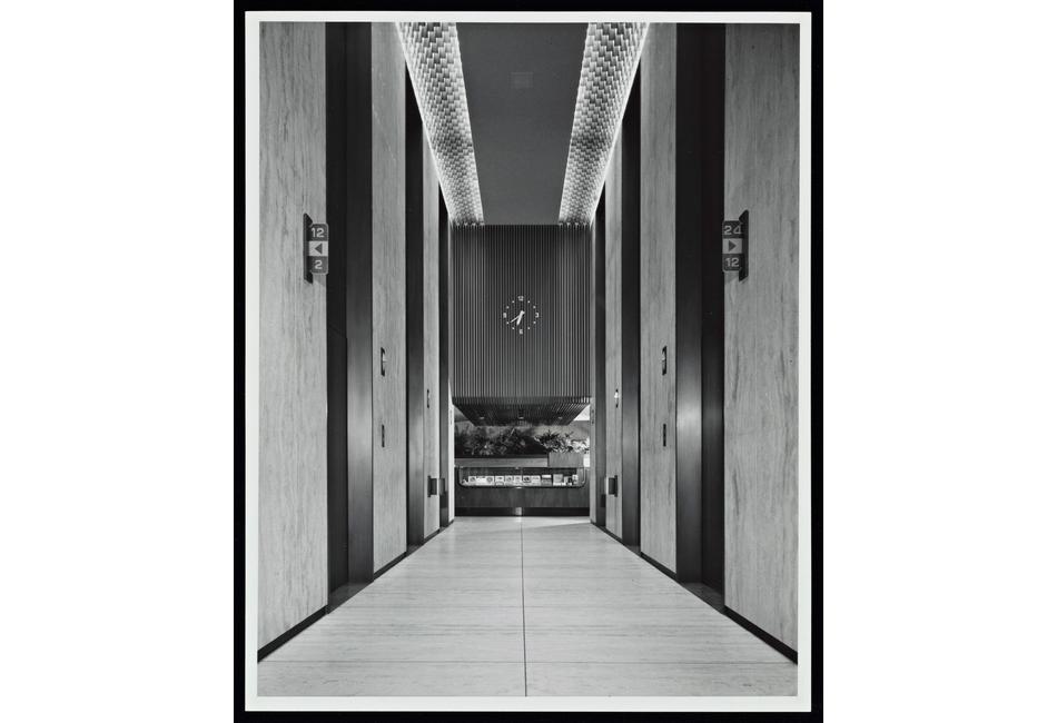 Gri 2004 r 10 b311 f08 012